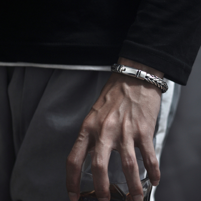 Retro Style S925 Silver Bracelet Handwoven Keel Design for Men's Fashion Statement
