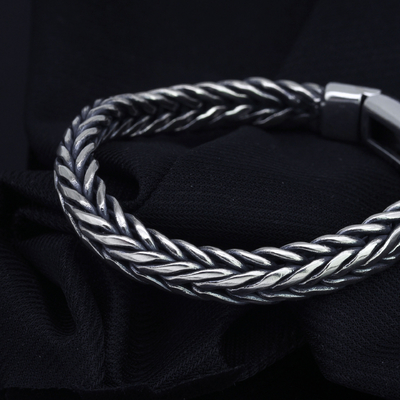 Retro Style S925 Silver Bracelet Handwoven Keel Design for Men's Fashion Statement