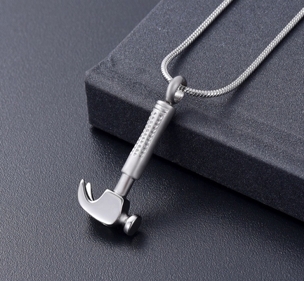 Excellent Hot Warhammer Pendant Stainless Steel Man Hero Necklace Ashes Locket Memorial Punk Accessory