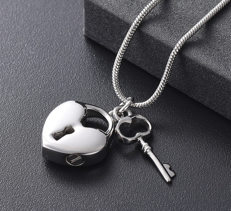 OEM/ODM Key Heart Urn Necklace for Ashes Keepsake Pendant Stainless Steel Ashes Holder